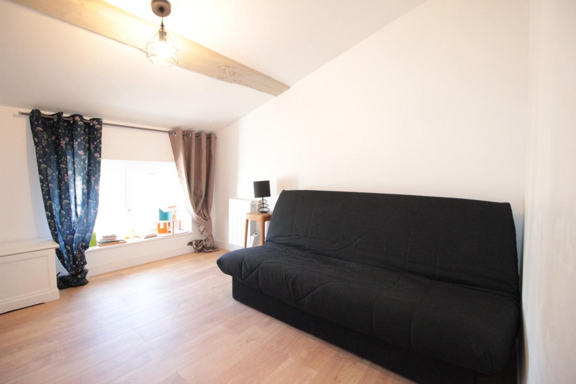 Logement Neuf "Meuse" - Hyper Centre - Parking Proche - Proche Gare - 4 Chambres - Terrasse Couverte - Wifi ! Gere Par Prestazen'Services Verdun-sur-Meuse Exteriör bild